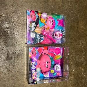 Poppy world tour dolls